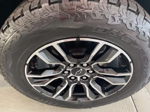 More photos of 2026 Chevrolet Colorado 4WD Trail Boss at Woody Folsom CDJR of Baxley, GA
