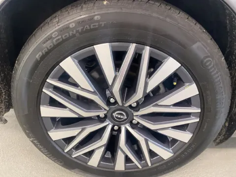 More photos of 2025 Nissan Altima SV at Woody Folsom CDJR of Baxley, GA