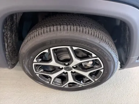 More photos of 2026 Jeep Compass Limited at Woody Folsom CDJR of Baxley, GA