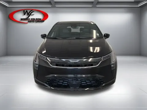 Photos of 2027 Chrysler Pacifica Select for sale in Baxley, GA at Woody Folsom CDJR of Baxley