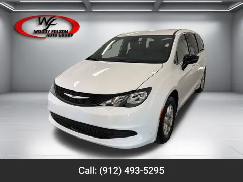 White 2027 Chrysler Pacifica LX for sale in Baxley, GA