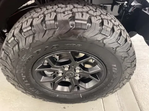 More photos of 2027 Jeep Wrangler Willys at Woody Folsom CDJR of Baxley, GA
