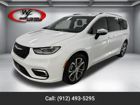 White 2026 Chrysler Pacifica Pinnacle for sale in Baxley, GA