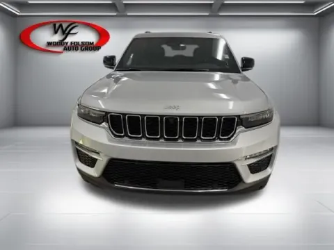 Photos of 2025 Jeep Grand Cherokee Limited for sale in Baxley, GA at Woody Folsom CDJR of Baxley