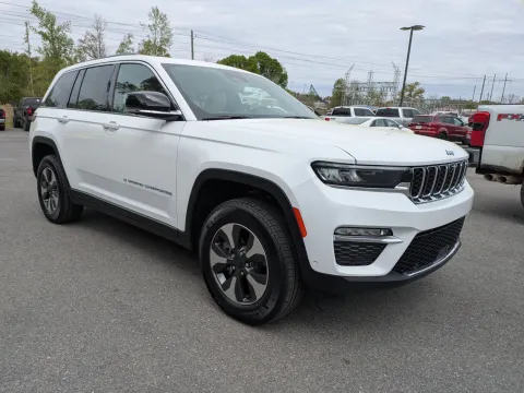 Photos of 2022 Jeep Grand Cherokee 4xe for sale in Vidalia, GA at Woody Folsom CDJR of Vidalia