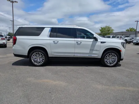 Another view of 2024 GMC Yukon XL Denali for sale in Vidalia, GA at Woody Folsom CDJR of Vidalia