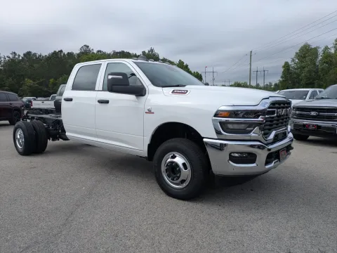 Photos of 2026 Ram 3500 Chassis Cab Tradesman for sale in Vidalia, GA at Woody Folsom CDJR of Vidalia