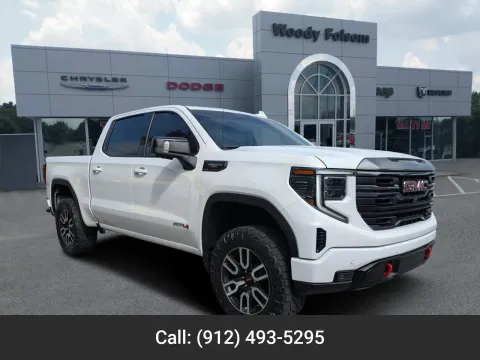 White 2023 GMC Sierra 1500 AT4 for sale in Vidalia, GA