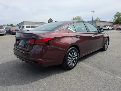 More photos of 2024 Nissan Altima 2.5 SV at Woody Folsom CDJR of Vidalia, GA