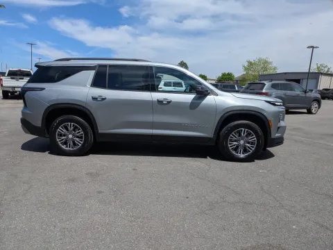 Another view of 2025 Chevrolet Traverse FWD LT for sale in Vidalia, GA at Woody Folsom CDJR of Vidalia