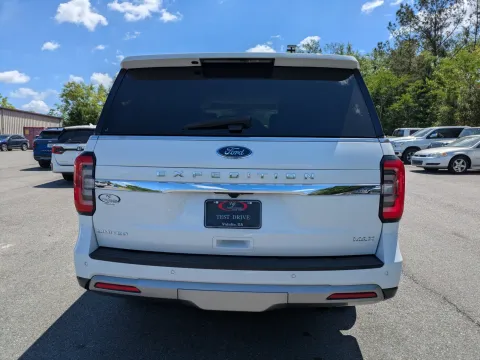 More photos of 2024 Ford Expedition Max Limited at Woody Folsom CDJR of Vidalia, GA