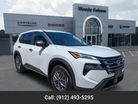 White 2024 Nissan Rogue S for sale in Vidalia, GA