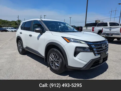 White 2024 Nissan Rogue S for sale in Vidalia, GA