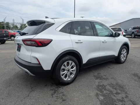 More photos of 2024 Ford Escape Active at Woody Folsom CDJR of Vidalia, GA