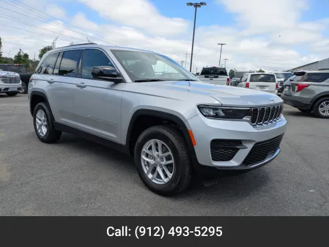 Silver 2026 Jeep Grand Cherokee Laredo X for sale in Vidalia, GA