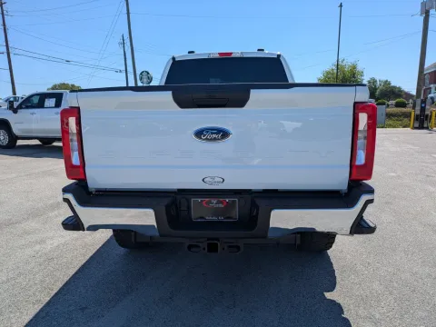 More photos of 2025 Ford Super Duty F-250 SRW XLT at Woody Folsom CDJR of Vidalia, GA