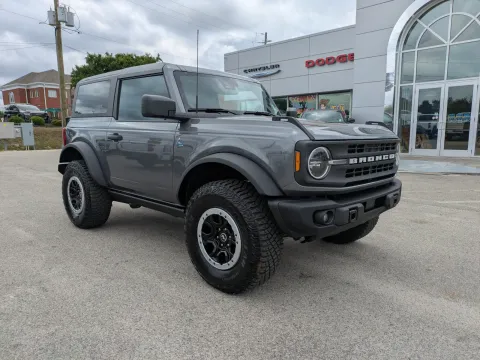 Photos of 2024 Ford Bronco Black Diamond for sale in Vidalia, GA at Woody Folsom CDJR of Vidalia