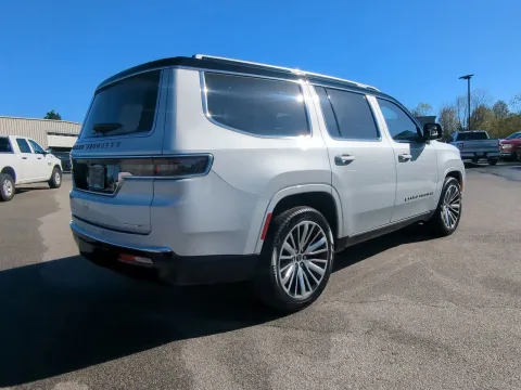 More photos of 2024 Jeep Grand Wagoneer Series III at Woody Folsom CDJR of Vidalia, GA