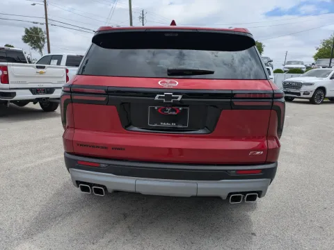 More photos of 2024 Chevrolet Traverse AWD Z71 at Woody Folsom CDJR of Vidalia, GA