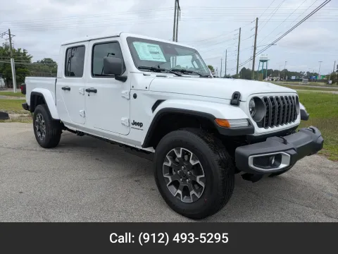 White 2026 Jeep Gladiator Sahara for sale in Vidalia, GA