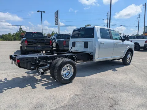 More photos of 2026 Ram 3500 Chassis Cab Big Horn at Woody Folsom CDJR of Vidalia, GA