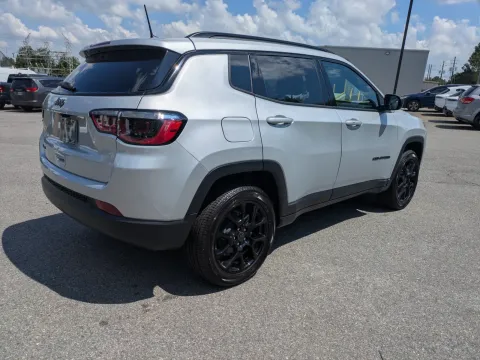 More photos of 2026 Jeep Compass Latitude Altitude at Woody Folsom CDJR of Vidalia, GA