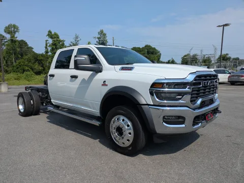 Photos of 2026 Ram 4500 Chassis Cab Tradesman for sale in Vidalia, GA at Woody Folsom CDJR of Vidalia