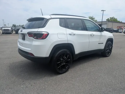 More photos of 2026 Jeep Compass Latitude Altitude at Woody Folsom CDJR of Vidalia, GA