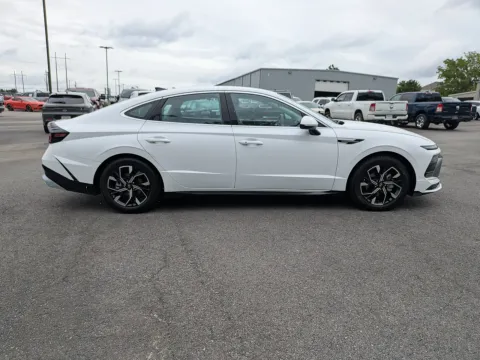 Another view of 2025 Hyundai Sonata SEL for sale in Vidalia, GA at Woody Folsom CDJR of Vidalia