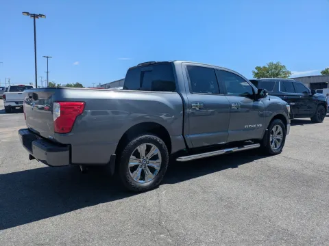 More photos of 2018 Nissan Titan SV at Woody Folsom CDJR of Vidalia, GA