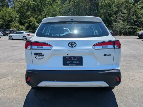 More photos of 2025 Toyota Corolla Cross L at Woody Folsom CDJR of Vidalia, GA