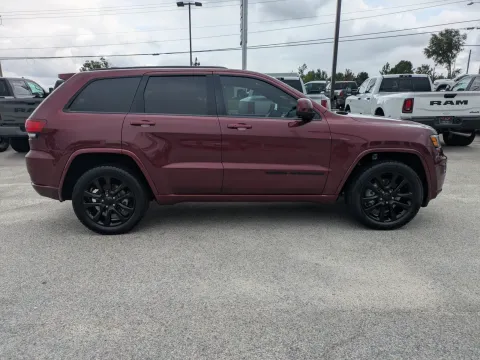 Another view of 2021 Jeep Grand Cherokee Laredo X for sale in Vidalia, GA at Woody Folsom CDJR of Vidalia