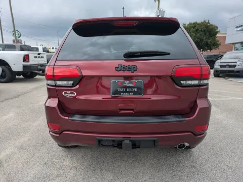 More photos of 2021 Jeep Grand Cherokee Laredo X at Woody Folsom CDJR of Vidalia, GA