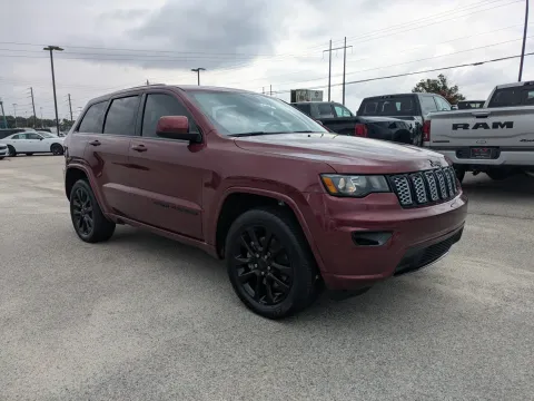 Photos of 2021 Jeep Grand Cherokee Laredo X for sale in Vidalia, GA at Woody Folsom CDJR of Vidalia