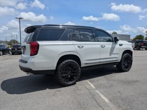 More photos of 2024 GMC Yukon Denali Ultimate at Woody Folsom CDJR of Vidalia, GA
