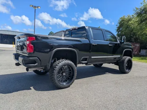 More photos of 2024 Chevrolet Silverado 2500 HD High Country at Woody Folsom CDJR of Vidalia, GA