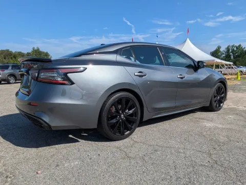 More photos of 2021 Nissan Maxima SR at Woody Folsom CDJR of Vidalia, GA