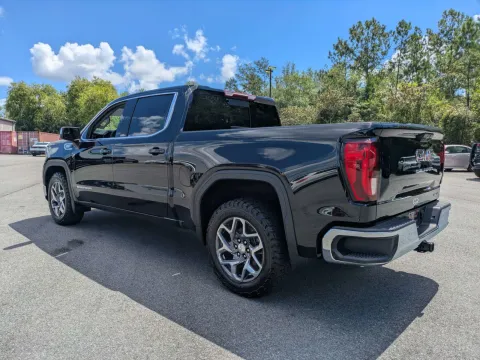 More photos of 2023 GMC Sierra 1500 SLE at Woody Folsom CDJR of Vidalia, GA