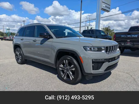 Gray 2027 Jeep Grand Cherokee Limited for sale in Vidalia, GA