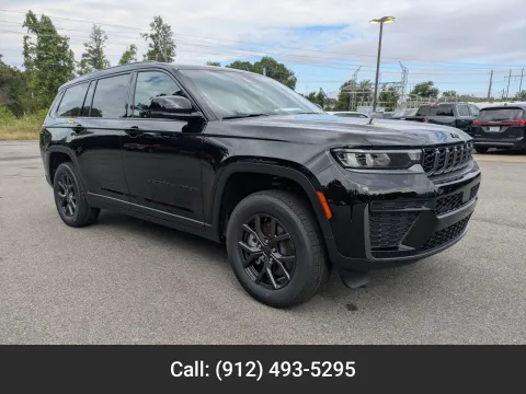 Black 2027 Jeep Grand Cherokee L Laredo Altitude for sale in Vidalia, GA