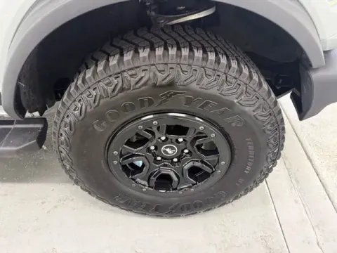 More photos of 2022 Ford Bronco Wildtrak at Woody Folsom Ford, GA