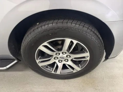 More photos of 2022 Ford Expedition Limited at Woody Folsom Ford, GA