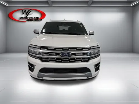 Photos of 2024 Ford Expedition Platinum for sale in Baxley, GA at Woody Folsom Ford