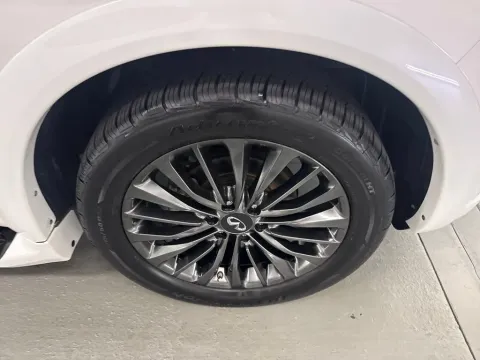 More photos of 2023 INFINITI QX80 PREMIUM SELECT at Woody Folsom Ford, GA