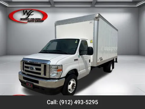 White 2022 Ford E-Series Cutaway E-450 SD for sale in Baxley, GA