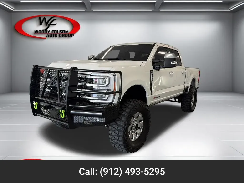 White 2023 Ford Super Duty F-250 SRW LARIAT for sale in Baxley, GA