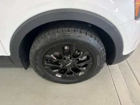 More photos of 2024 Kia Telluride SX Prestige X-Pro at Woody Folsom Ford, GA
