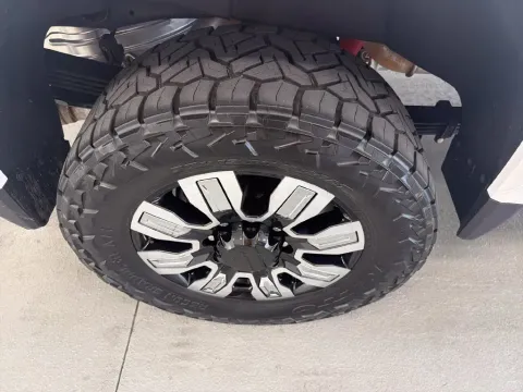 More photos of 2024 GMC Sierra 2500 HD Denali at Woody Folsom Ford, GA