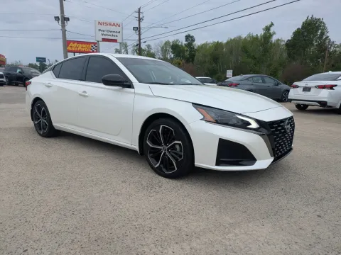 Photos of 2024 Nissan Altima 2.5 SR for sale in Vidalia, GA at Woody Folsom Nissan of Vidalia