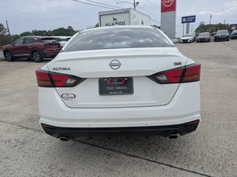 More photos of 2024 Nissan Altima 2.5 SR at Woody Folsom Nissan of Vidalia, GA